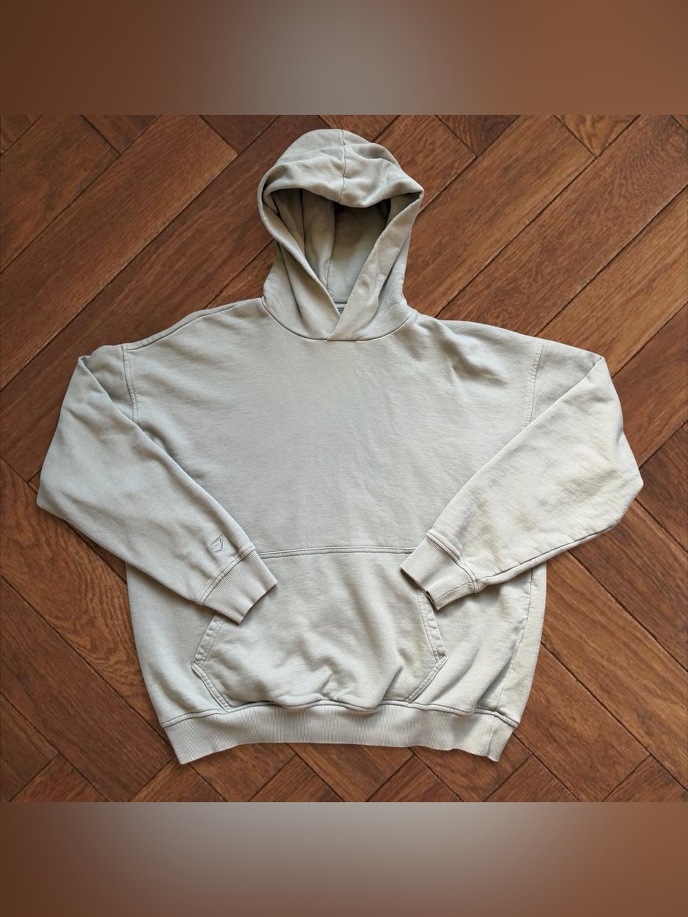 Gymshark Men's Small Cream / Oatmeal Oversized Pullover Hoodie